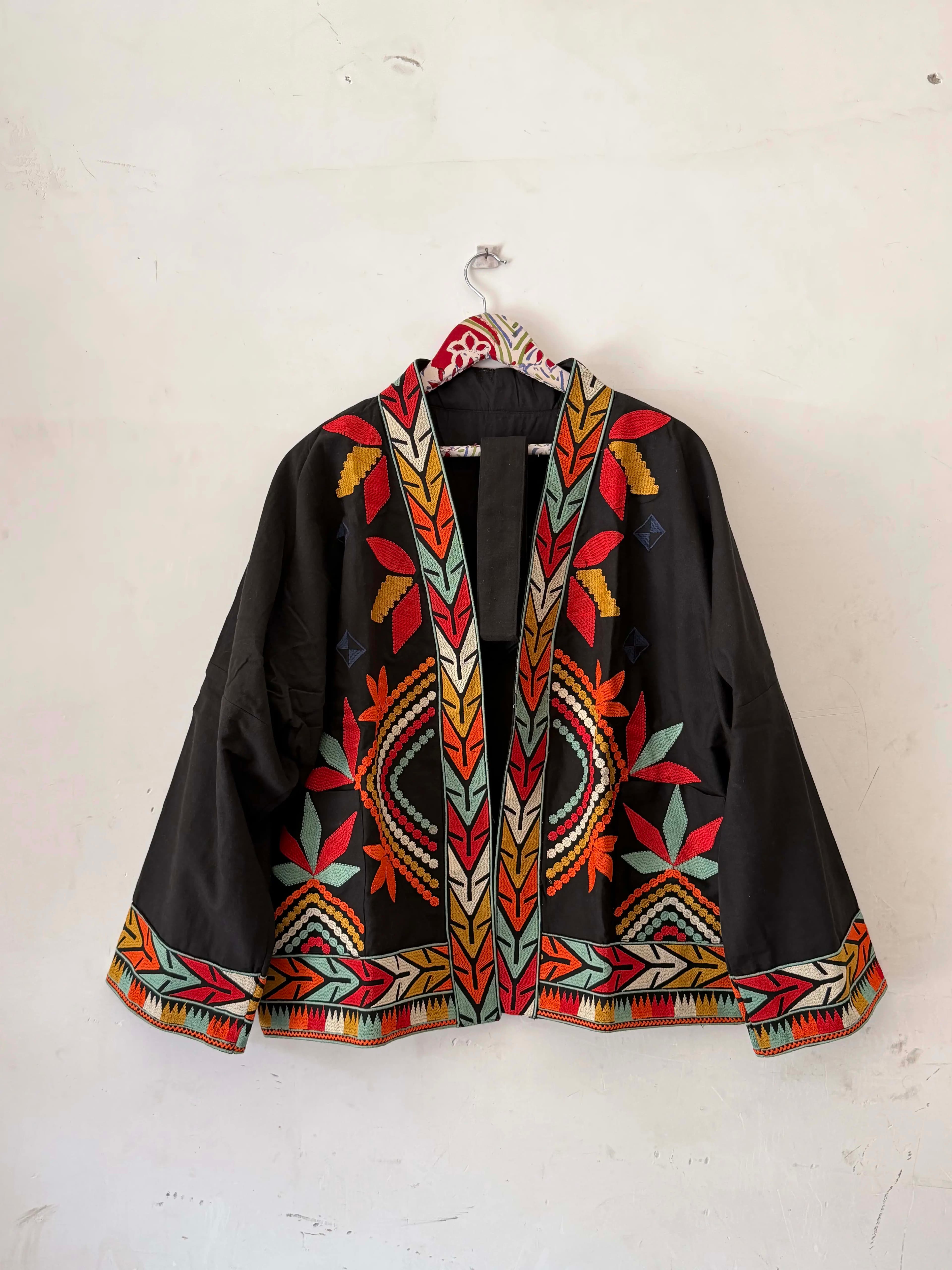 Default Variant Suits & Kurtas for Women Kvastram front view